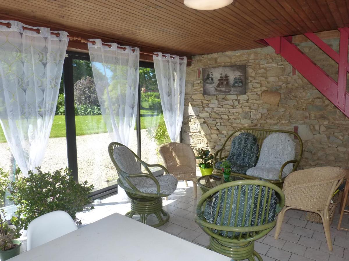 Bed and Breakfast La Fermette du Rohiou à Le Faouet  Extérieur photo
